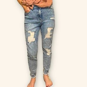 Tinseltown size 9 acid washed distressed jeans, high waisted.